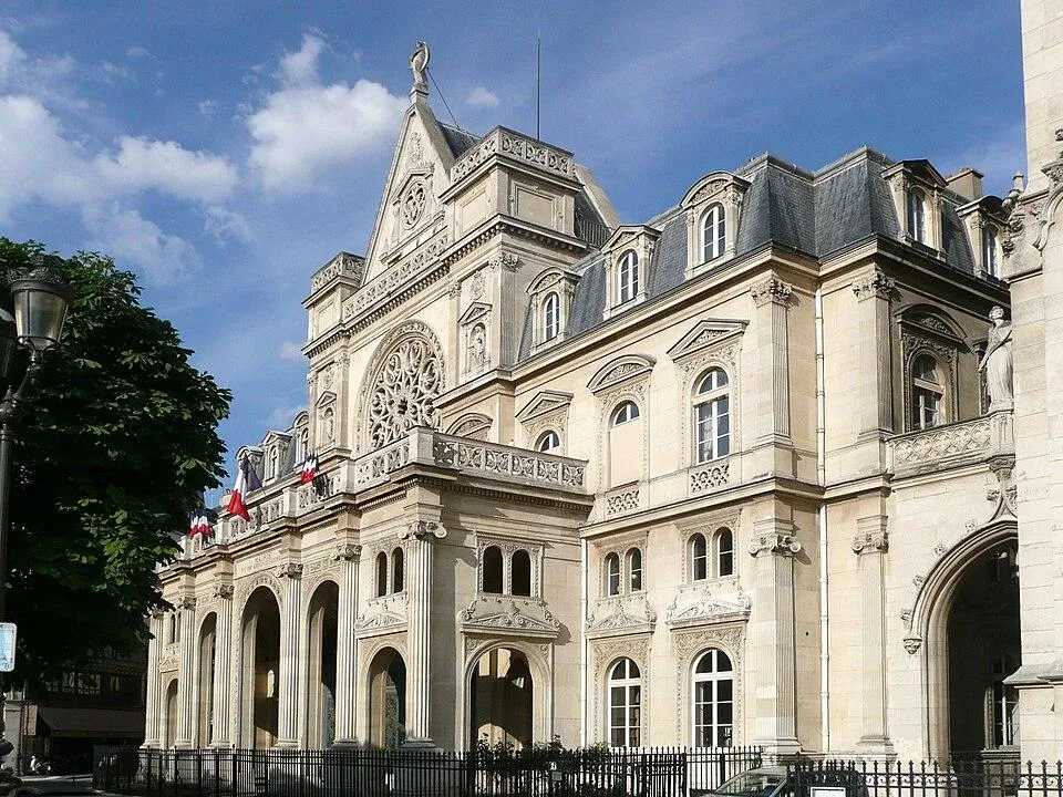 Place du Louvre
